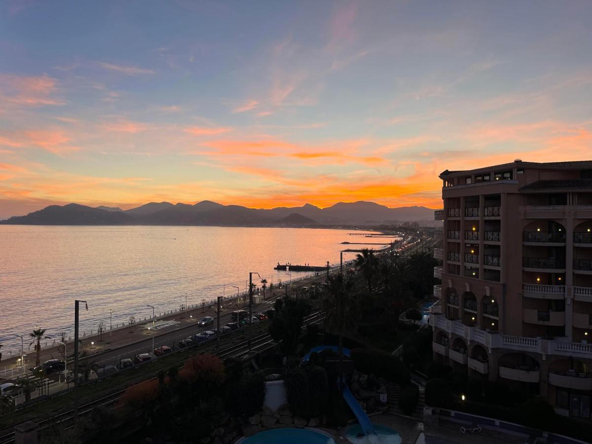 Cannes Apartment With Sea View, Aircondition And Parking Экстерьер фото